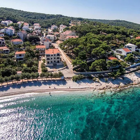 Appartement 1 Bedroom In Sutivan